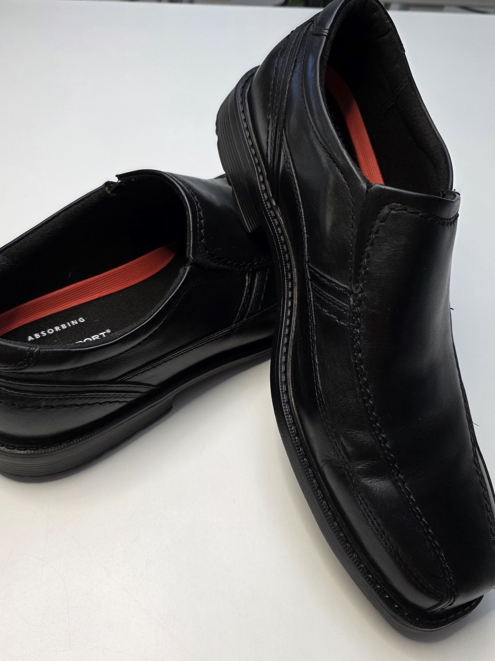 Rockport Walkability TruTech Men’s Size 9.5 Black Leather Slip-On Dress Shoes